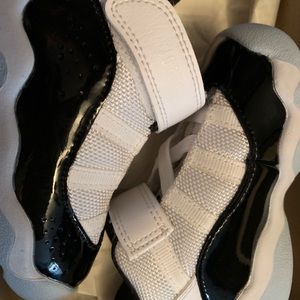 Mint condition Jordans